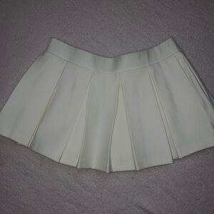 Elegant Cream Pleated Skirt